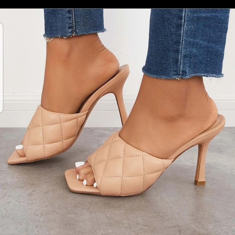 Quilted slip on heeled mules size 10
